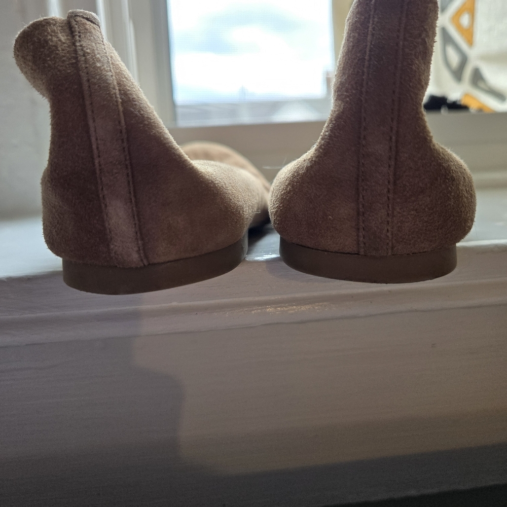 J. Crew Tan Suede Flats for Everyday Comfort - Picture 4 of 5